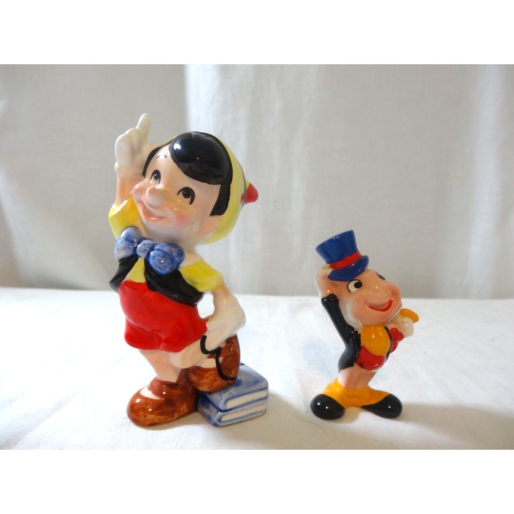 Pinocchio  and Jiminy Cricket Walt Disney Productions Ceramic Figurine Japan